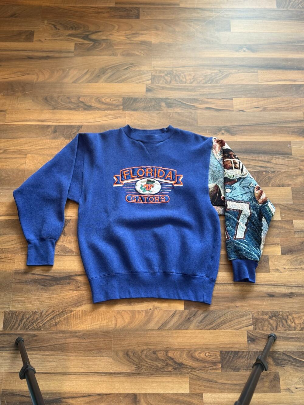 Florida Gators Crew Neck Embroidered Size Large Custom